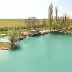 פארק נופש Les Etangs De La Bassee Gravon