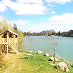 Parque de vacaciones Les Etangs De La Bassée 5*
