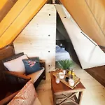 Parque de vacaciones Les Etangs De La Bassée 5*