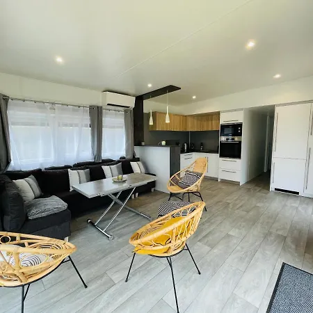 Les Etangs De La Bassee