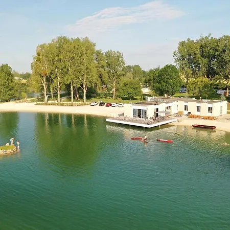 ホリデーパーク Les Etangs De La Bassee