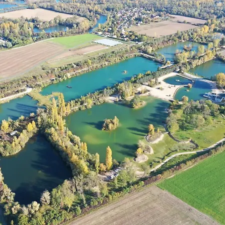 Les Etangs De La Bassée Parque de vacaciones 5*