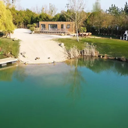 פארק נופש Les Etangs De La Bassee