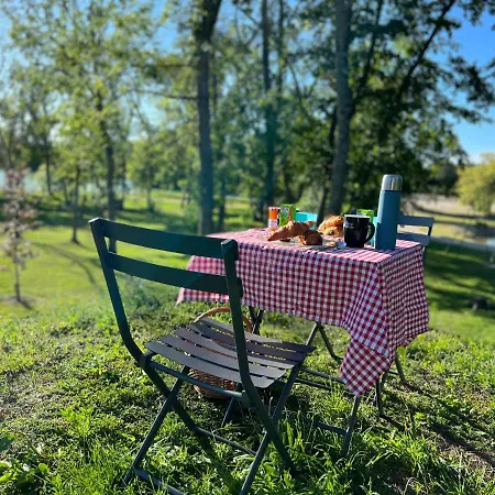 Les Etangs De La Bassee 5* Gravon