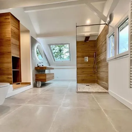 Les Etangs De La Bassee