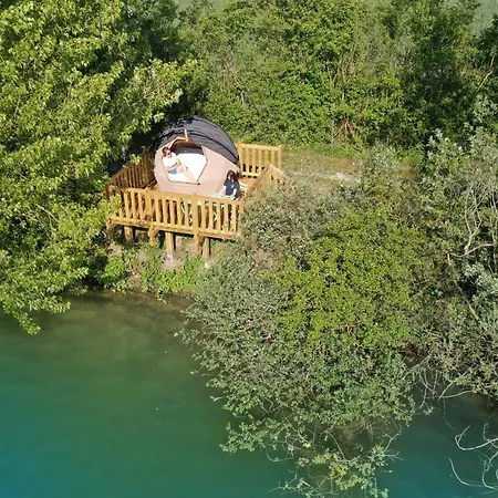 Les Etangs De La Bassée Village de vacances