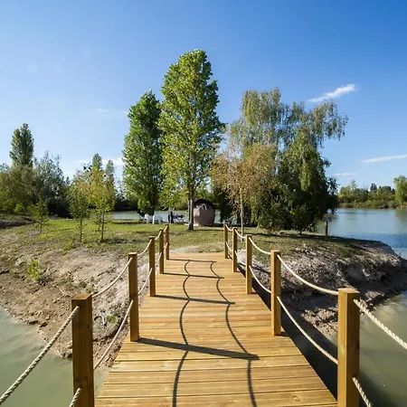 Kompleks wypoczynkowy Les Etangs De La Bassee Gravon