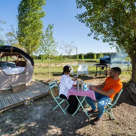 Holiday park Les Etangs De La Bassee Gravon