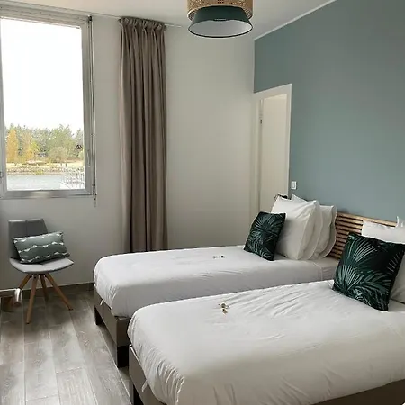 Les Etangs De La Bassee 5* Gravon