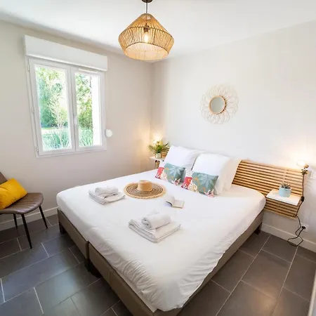 Les Etangs De La Bassee