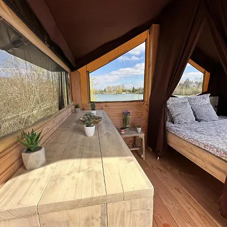 Les Etangs De La Bassee