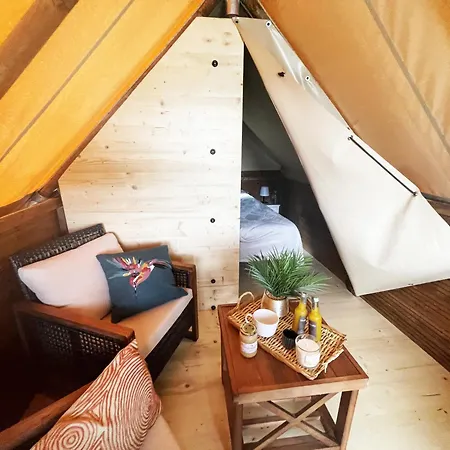 Holiday park Les Etangs De La Bassee 5*