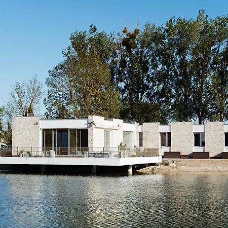 Les Etangs De La Bassee 5* Gravon
