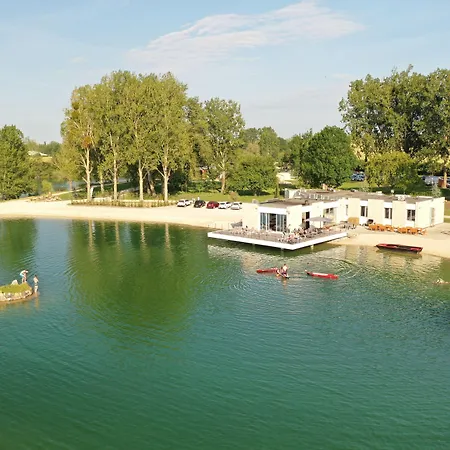Les Etangs De La Bassée Village de vacances