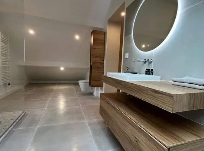 Les Etangs De La Bassee База отдыха 5*