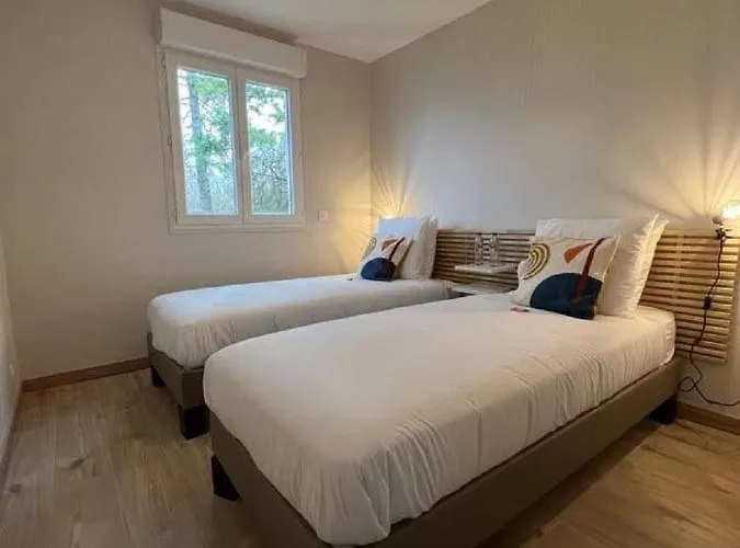 Les Etangs De La Bassee 5*