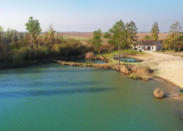 Les Etangs De La Bassee 홀리데이파크 Gravon