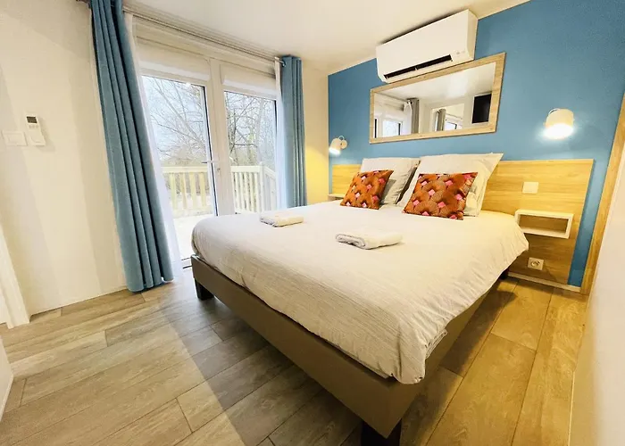 Les Etangs De La Bassee 5*