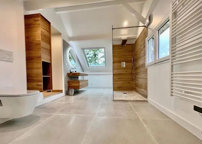 Les Etangs De La Bassee