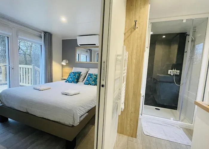 Les Etangs De La Bassee 5*