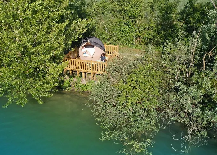 Les Etangs De La Bassee База отдыха