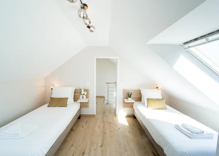 Les Etangs De La Bassee