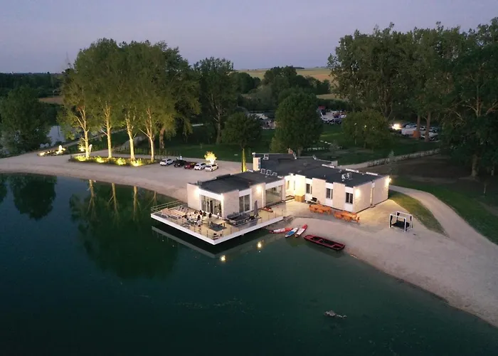 Les Etangs De La Bassee 홀리데이파크