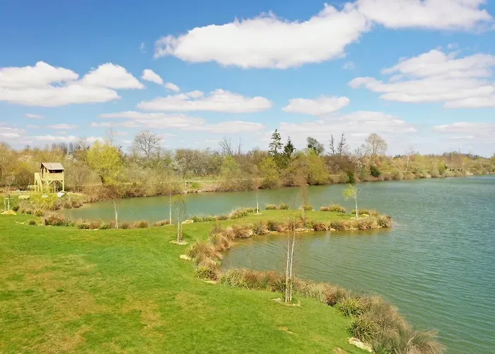 Les Etangs De La Bassee База отдыха
