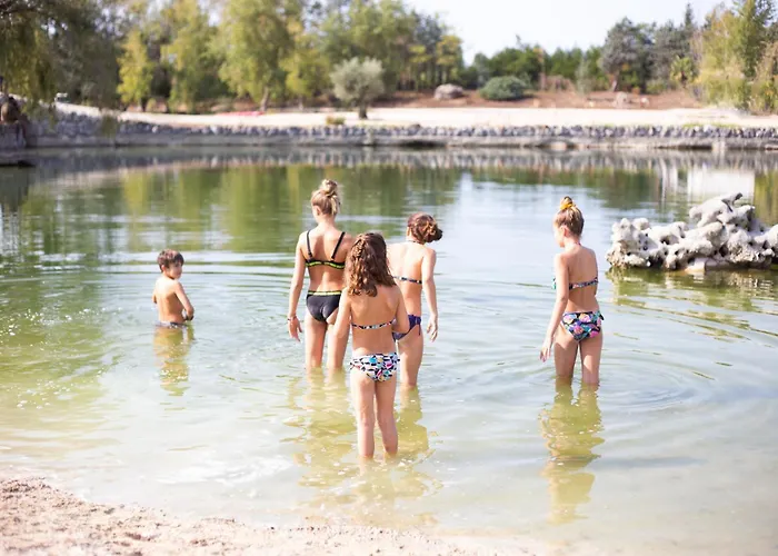 Les Etangs De La Bassee 5* Gravon