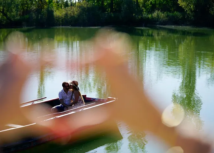 홀리데이파크 Les Etangs De La Bassee