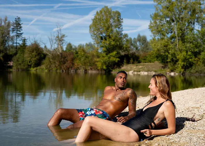 Les Etangs De La Bassee 홀리데이파크 5*